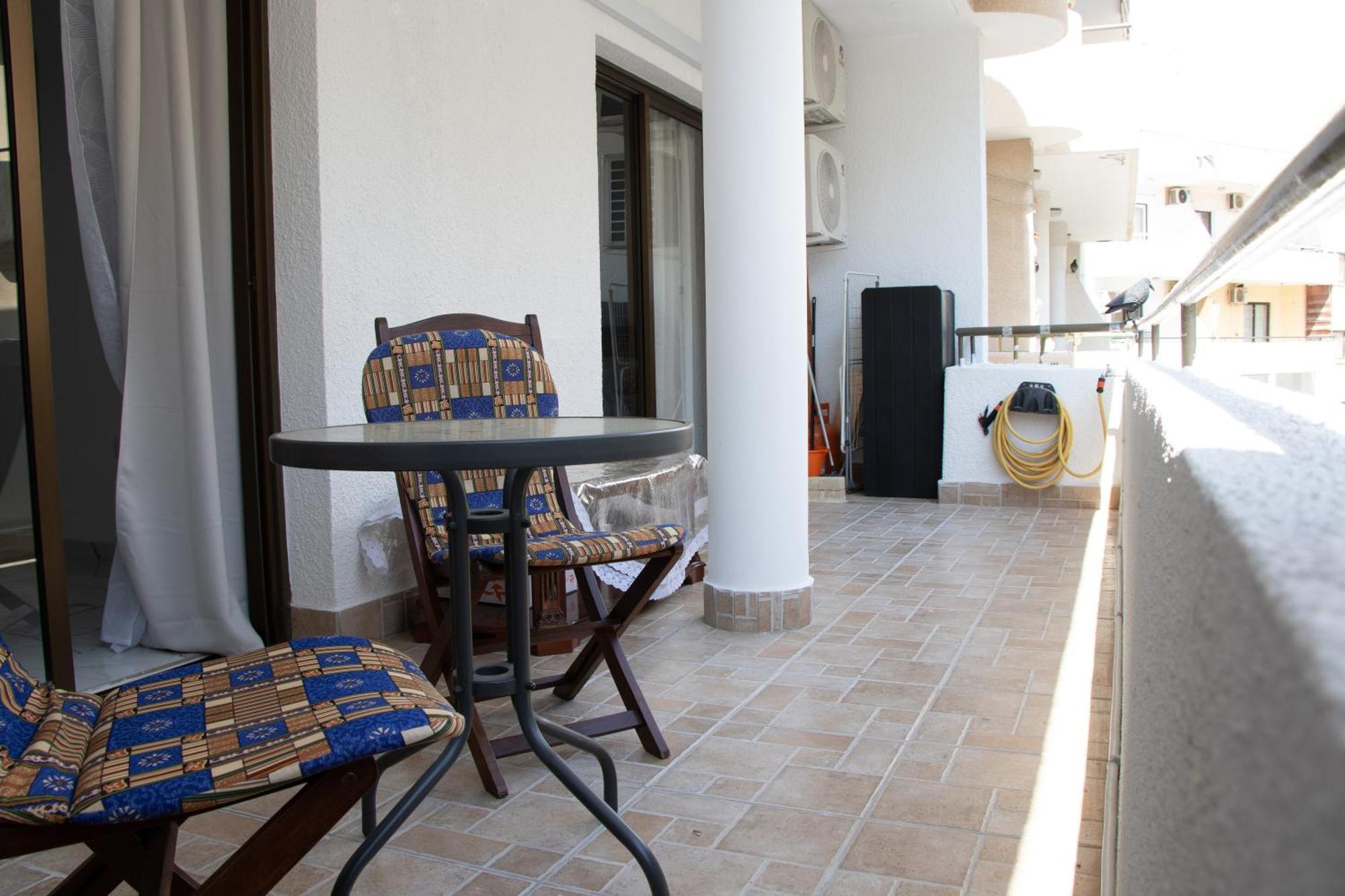 Apartment,Near The Beach Pinikoudes Larnaka Exterior foto
